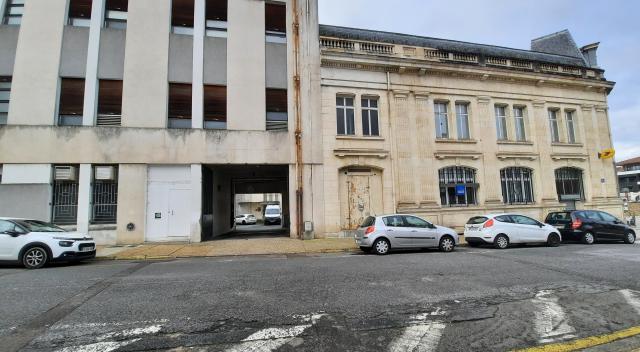 Façade Cours Pasteur