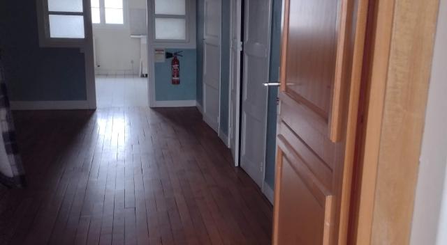 entrée ancien logement 